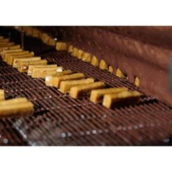 Almond Roca Buttercrunch Toffee Candy: 10-Ounce Tin -Food And Beverage Store almond roca buttercrunch toffee candy 10 ounce tin candy warehouse 3