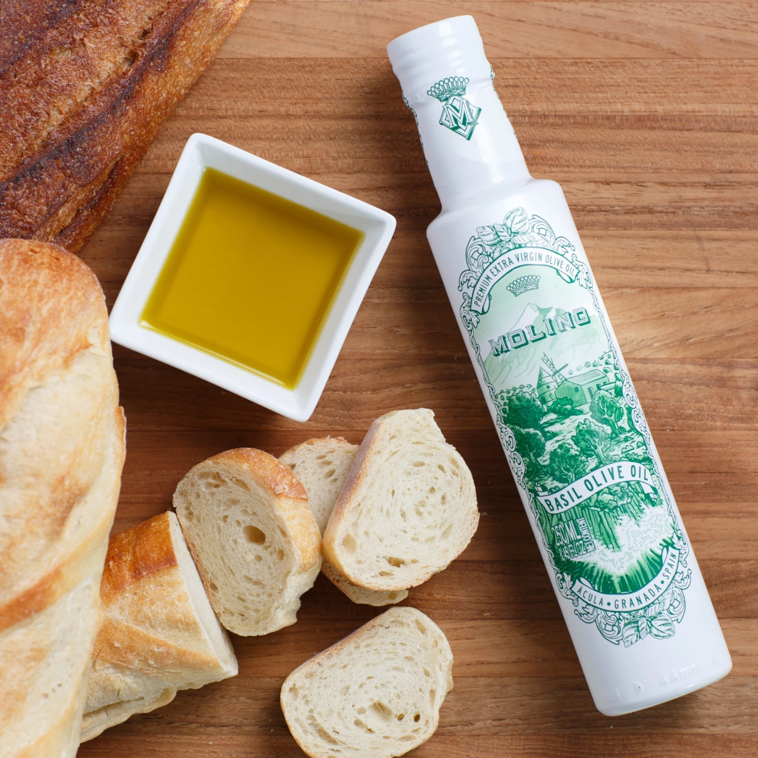 O-Med Molino Basil Olive Oil 2 O-Med Molino Basil Olive Oil - Image 2