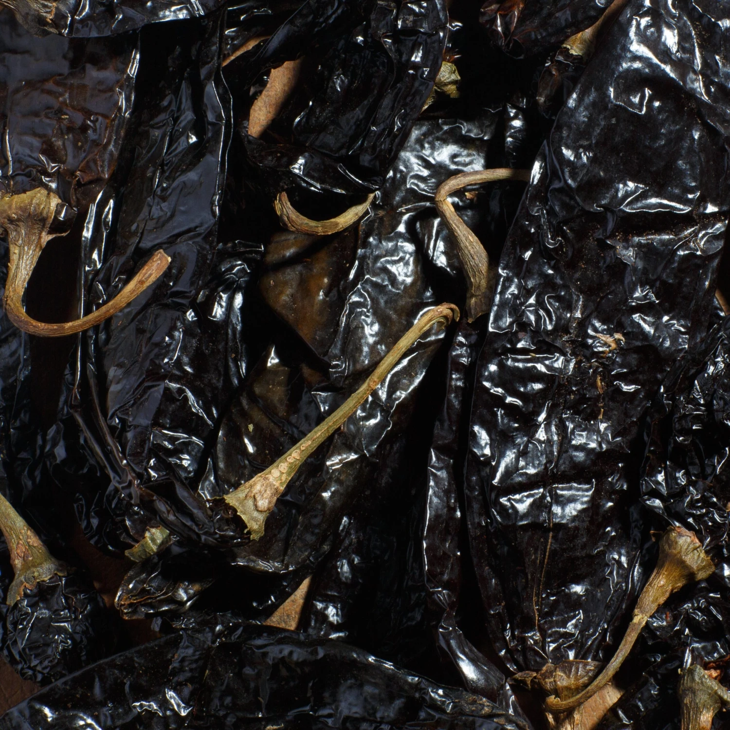 Olé Rico Dried Pasilla Pepper Chiles 3 Olé Rico Dried Pasilla Pepper Chiles - Image 3