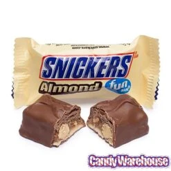 Snickers Fun Size Candy Bars Assortment: 45-Piece Bag -Food And Beverage Store snickers fun size candy bars assortment 45 piece bag candy warehouse 4