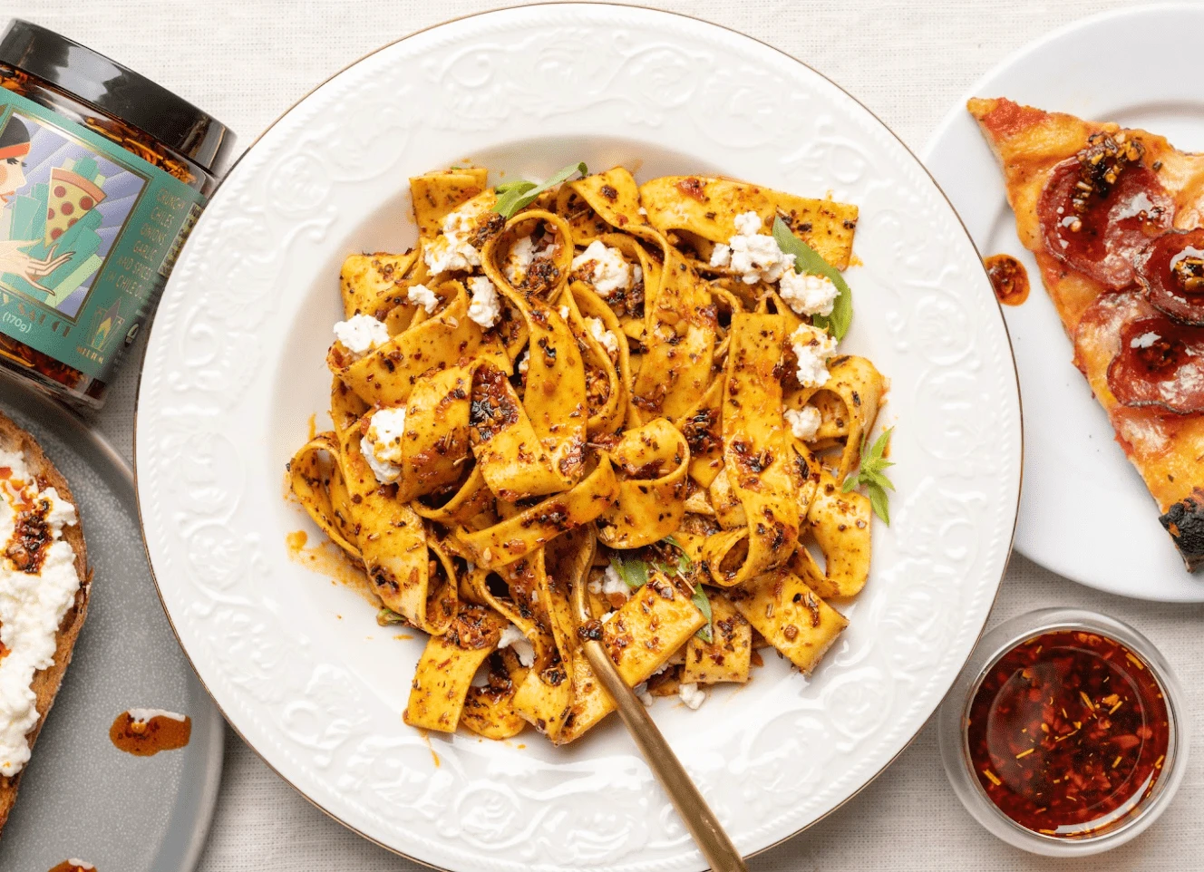 The Flavor Society Hot Pizza Chili Crunch 5 The Flavor Society Hot Pizza Chili Crunch - Image 5